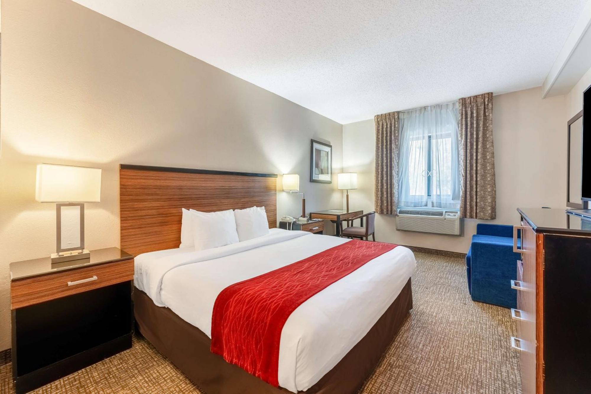 Surestay Plus By Best Western Reading North Экстерьер фото