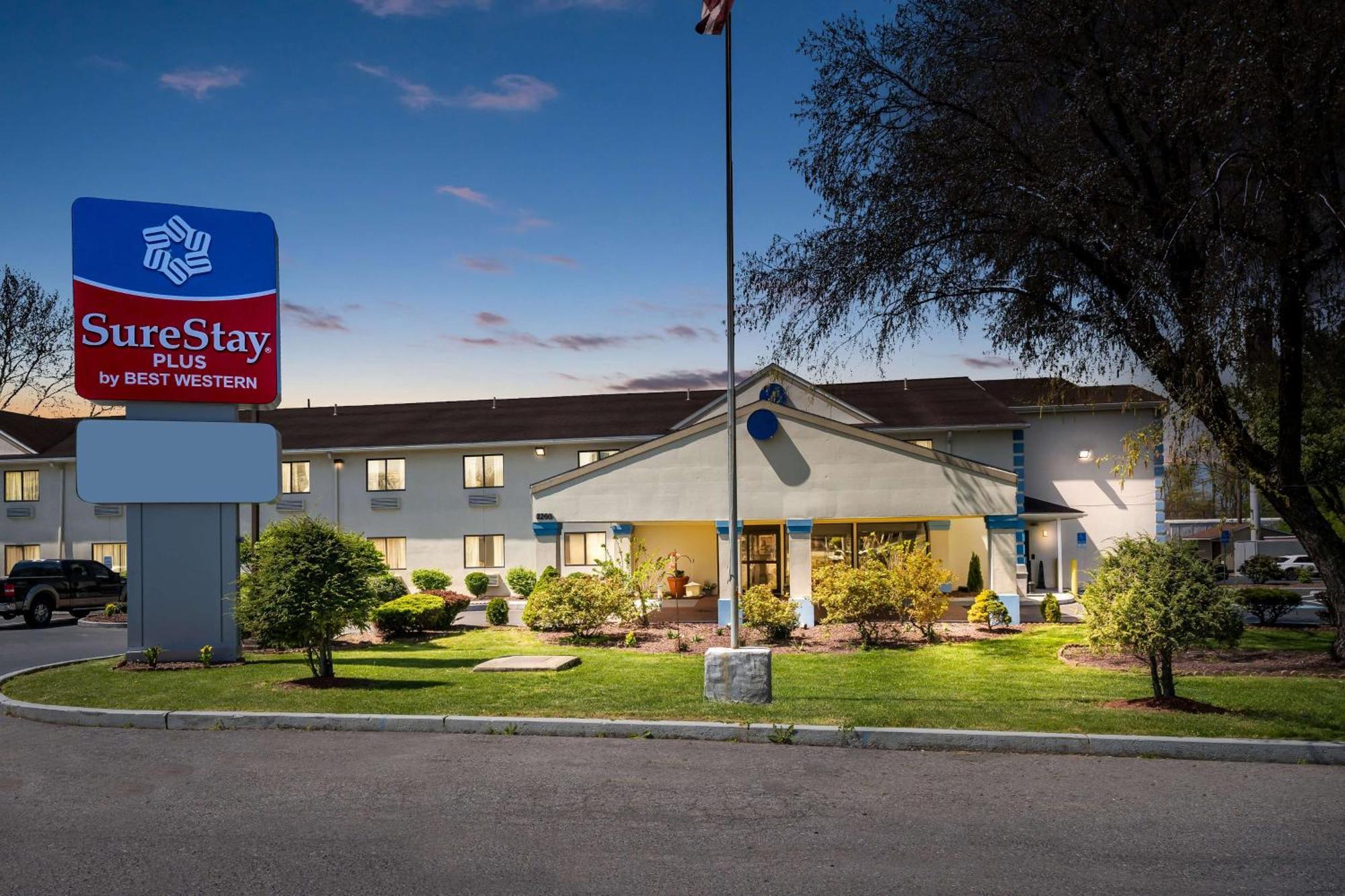 Surestay Plus By Best Western Reading North Экстерьер фото